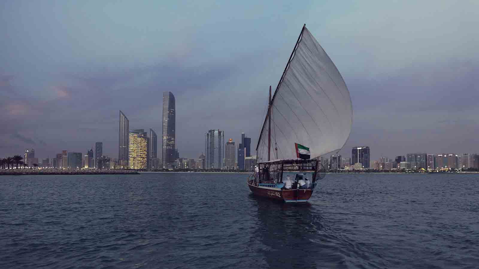 Dhow at the Abu Dhabi coastline